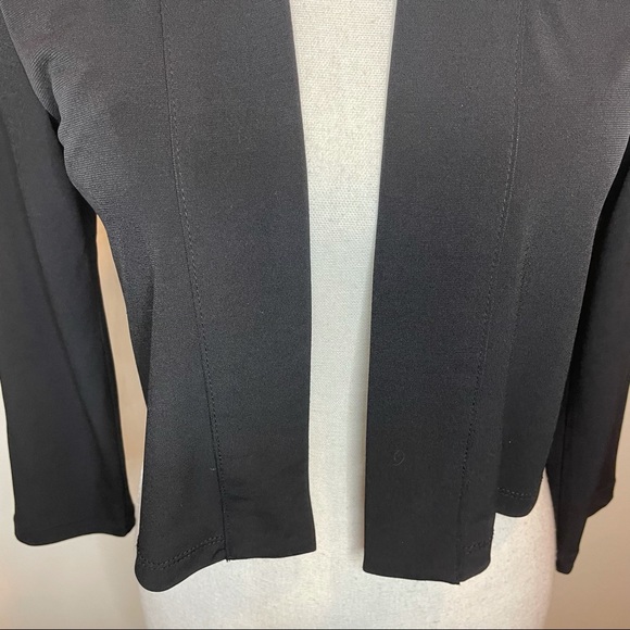 CALVIN KLEIN Cropped Black Cardigan - Picture 3 of 10